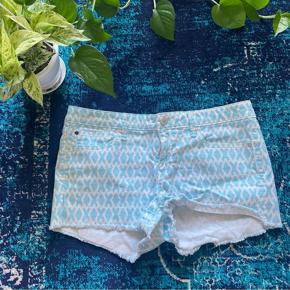 Gap 1969 Cut Off Shorts Size 28